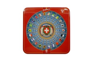 Swiss milk chocolate with hazelnut pieces