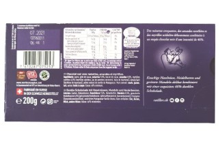 Noir noisettes, amandes et myrtilles 200g info